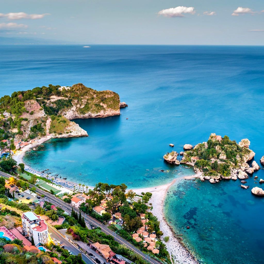 Isola Beach Signature Pure Soy Candle