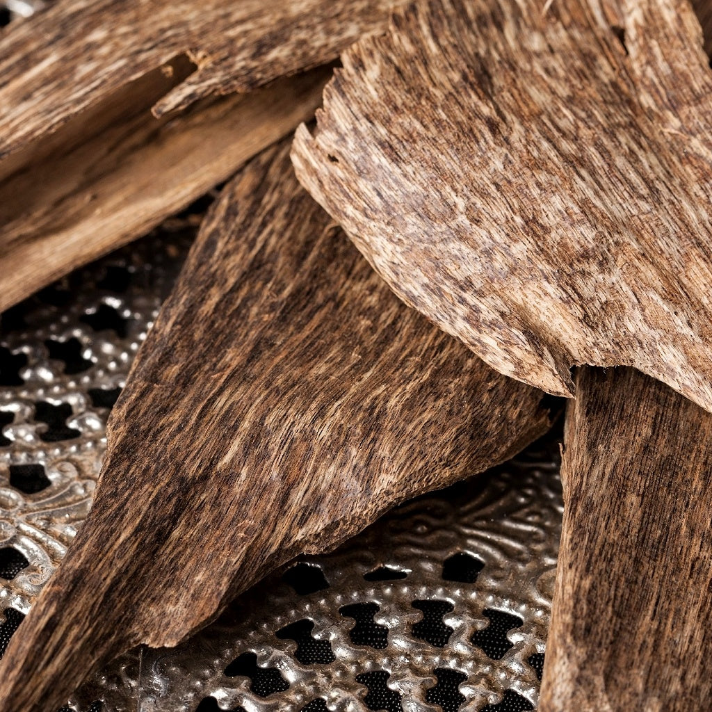 Oudhwood Signature Diffuser Oil